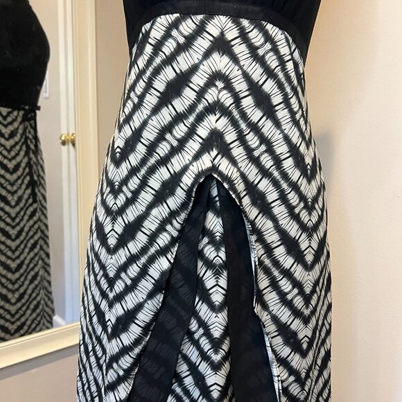 NWT Iris Setlakwe Designer Black and white sleeveless dress, Size 0 - Picture 3 of 14